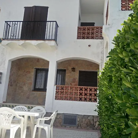 Port La Sardana Empuriarent Empuriabrava Exterior photo