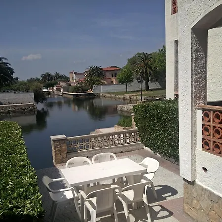 Port La Sardana Empuriarent Empuriabrava Exterior photo